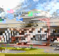 Holiday Inn Express  Suites Ashland an IHG Hotel - Accommodation Ohio