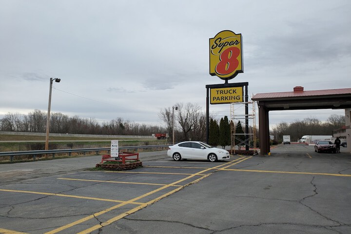 Super 8 By Wyndham Little Rock/North/Airport - thumb 4