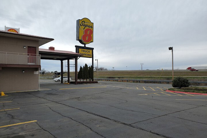 Super 8 By Wyndham Little Rock/North/Airport - thumb 3