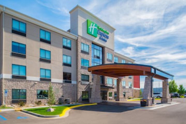 Holiday Inn Express Hotel & Suites Bismarck, An IHG Hotel - thumb 0