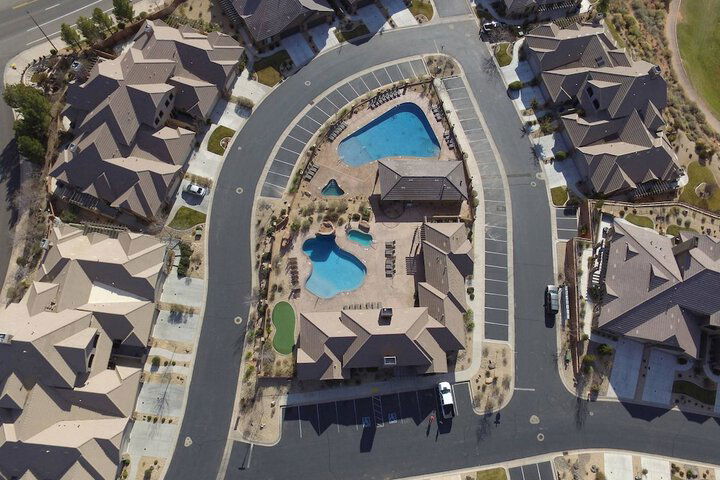 Zion Escapes - thumb 1