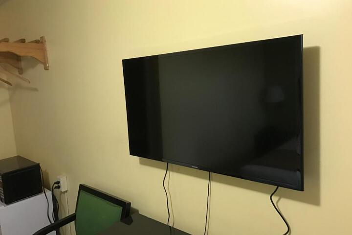 Budget Inn - thumb 5