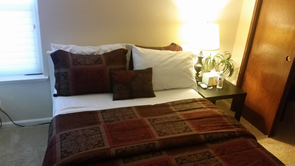 Bed And Breakfast - thumb 5