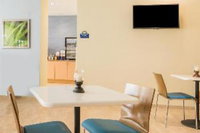 Days Inn by Wyndham Cadiz