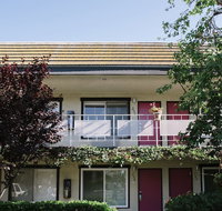 Alamo Inn  Suites - Accommodation Ohio