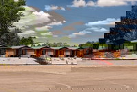 South Platte Cabins  Kennels