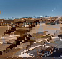 The Ritz - Accommodation Ohio