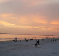 5583 Estero Blvd Iguana Mama's Beach House - Accommodation Ohio