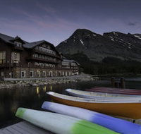 Many Glacier Hotel - Inside the Park - Accommodation Ohio