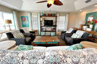 Pelican's Rest Beach House 3 Bedroom Home