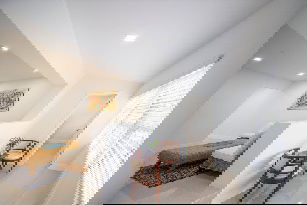 Like New Miami Springs Family Home - thumb 3