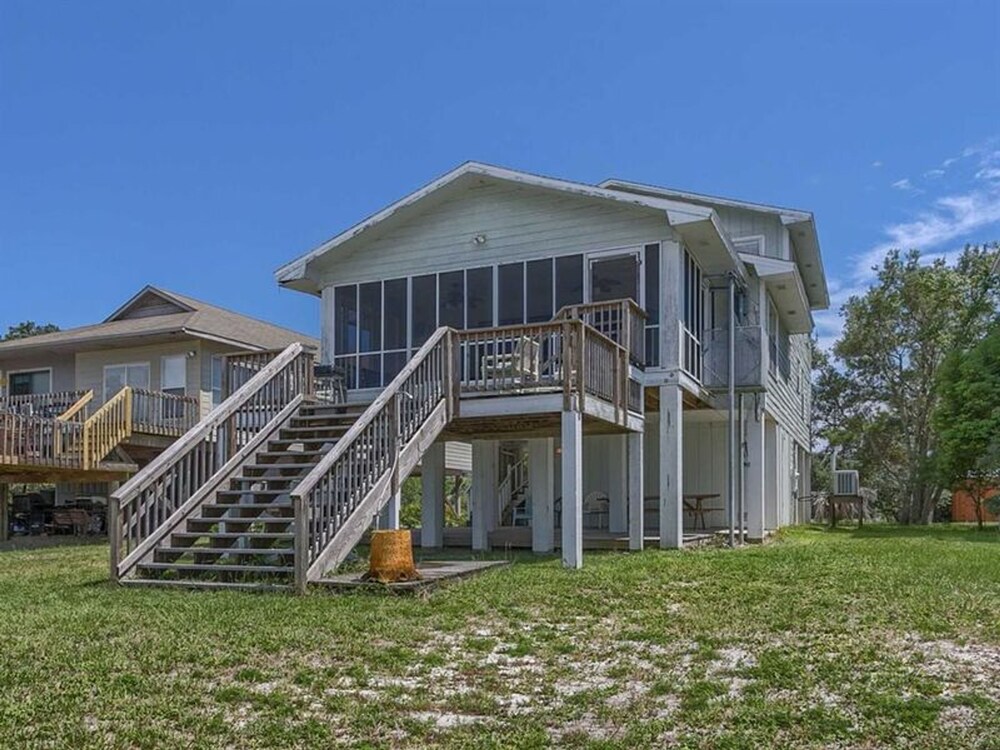 The Flip Side By Meyer Vacation Rentals - thumb 4