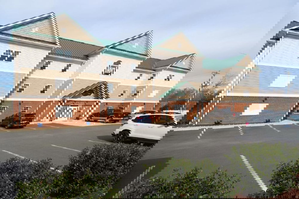 The Acorn Suites - thumb 1