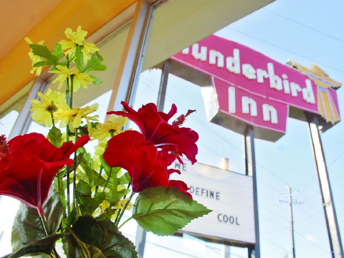 The Thunderbird Inn - thumb 1