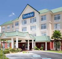 Travelodge by Wyndham Savannah Gateway - Accommodation Ohio