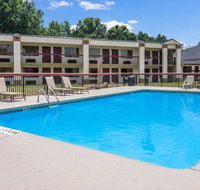 Red Roof Inn  Suites Commerce - Athens - Accommodation Ohio