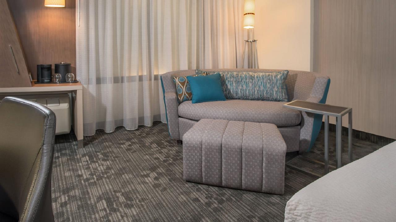 Courtyard By Marriott LaGrange - thumb 23