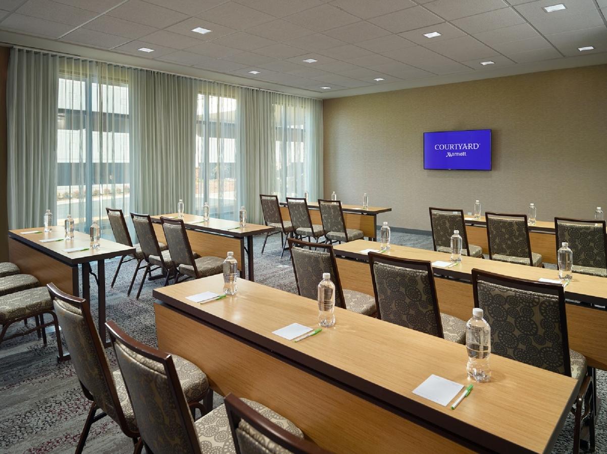 Courtyard By Marriott LaGrange - thumb 4