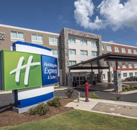 Holiday Inn Express  Suites - Commerce - Accommodation Ohio