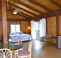 Serenity Hale - Accommodation Ohio