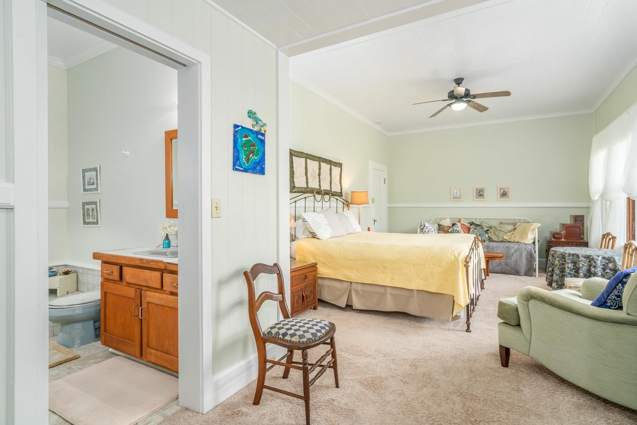 Old Hawaiian Bed And Breakfast - thumb 5