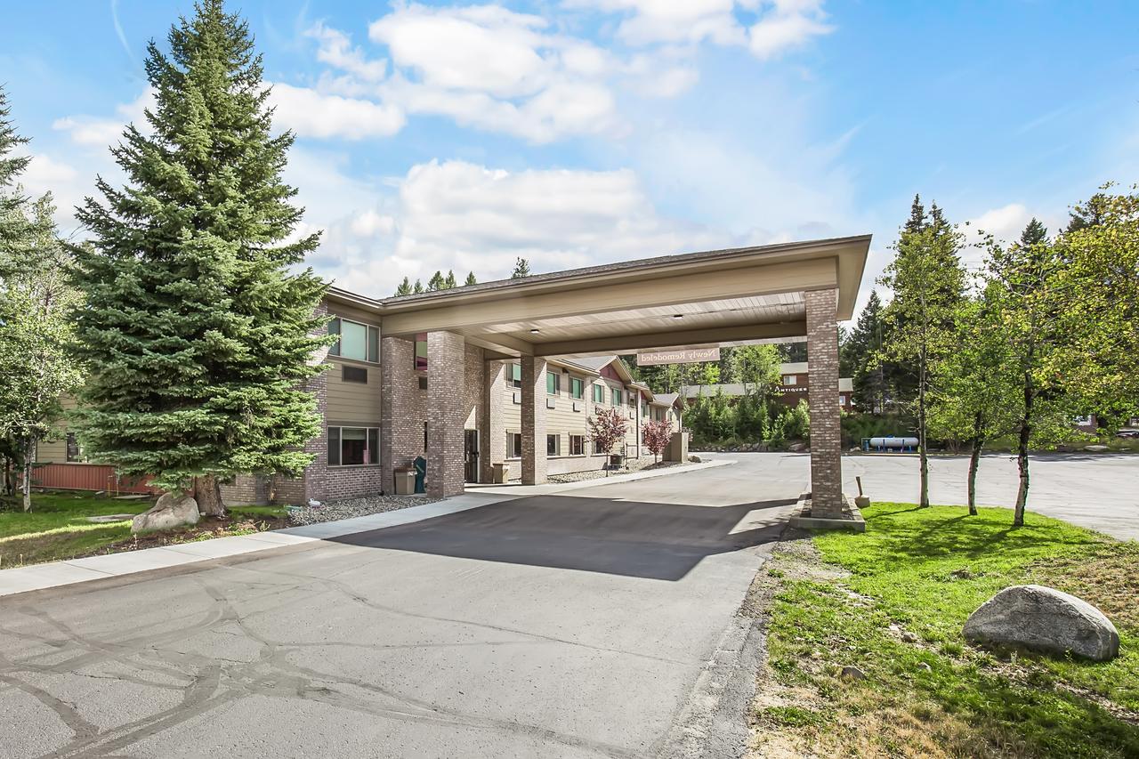 Third Street Inn - thumb 1