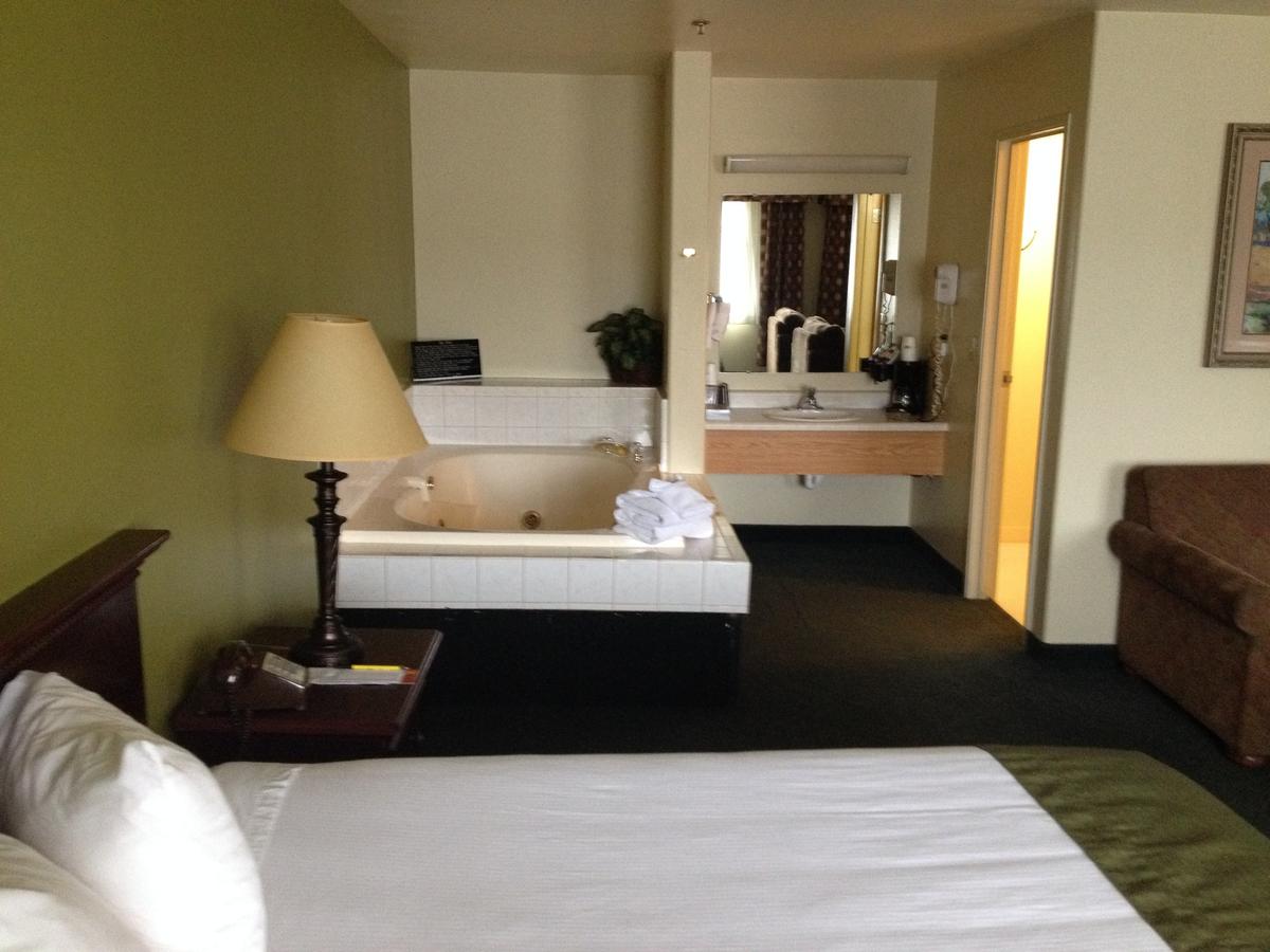 Super 8 By Wyndham McCall - thumb 23