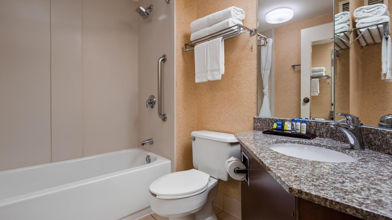 SureStay Plus Hotel By Best Western Chicago Lombard - thumb 18
