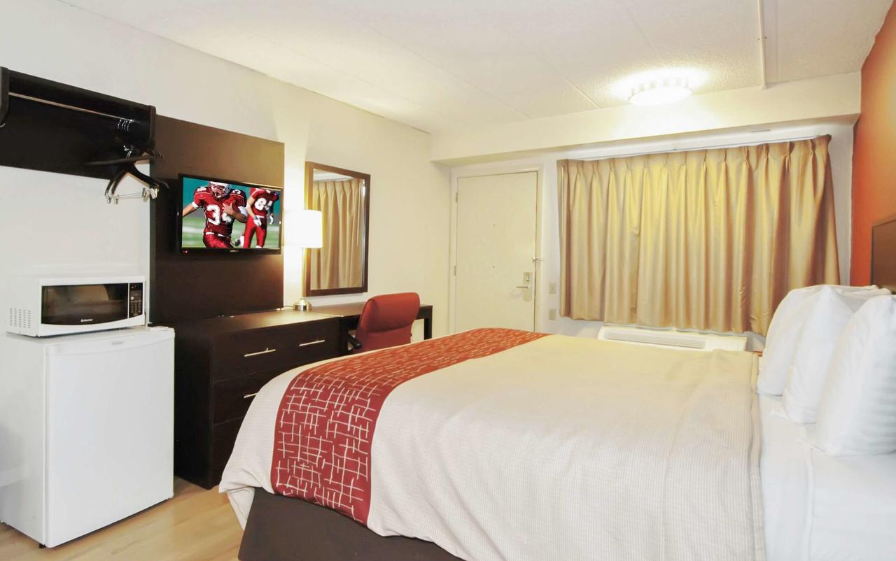 Red Roof PLUS+ Chicago - Hoffman Estates - thumb 6