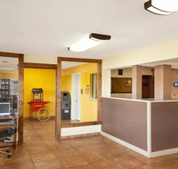 Days Inn by Wyndham Champaign/Urbana - Accommodation Ohio