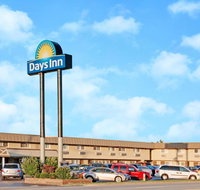 Days Inn by Wyndham Elk Grove Village O'Hare Airport West - Accommodation Ohio
