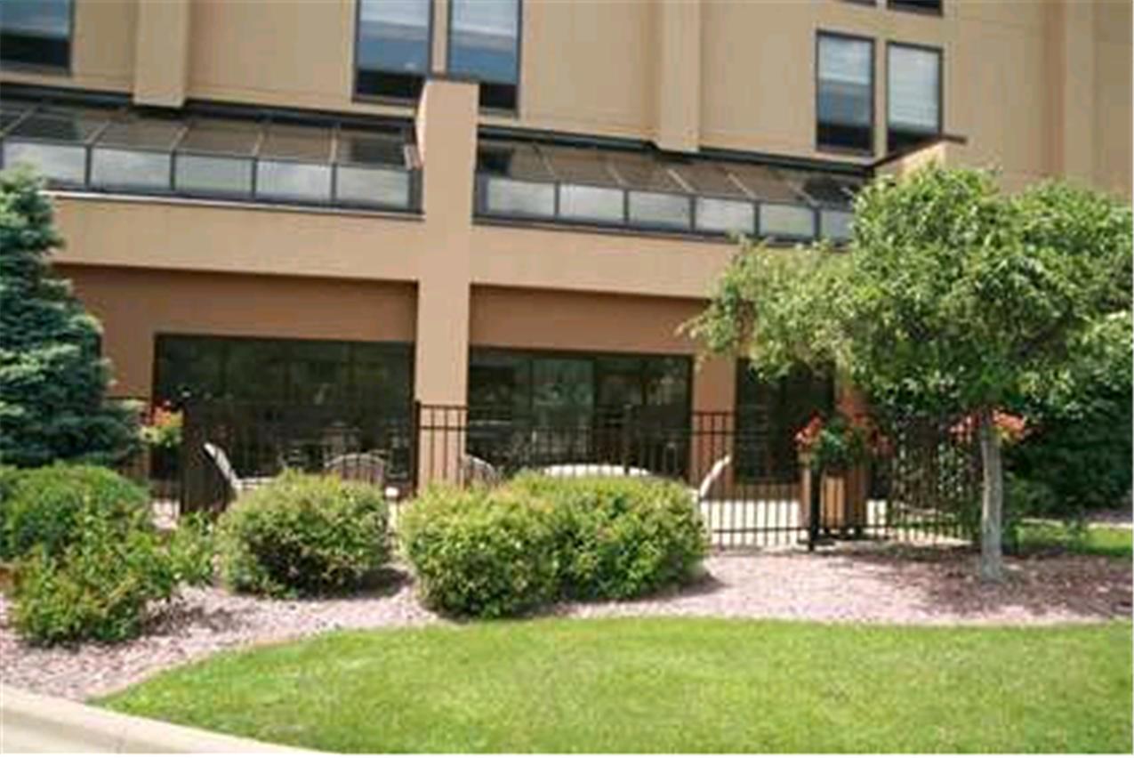 Hampton Inn East Peoria - thumb 23