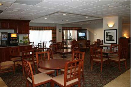 Hampton Inn East Peoria - thumb 21