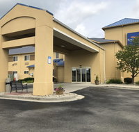 Baymont by Wyndham Fort Wayne - Accommodation Ohio