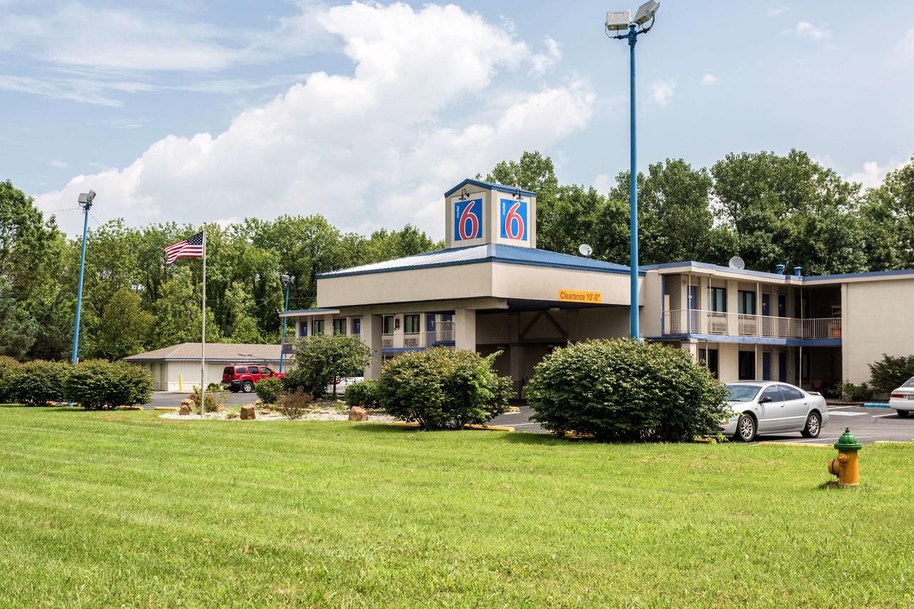Motel 6 Evansville - thumb 33