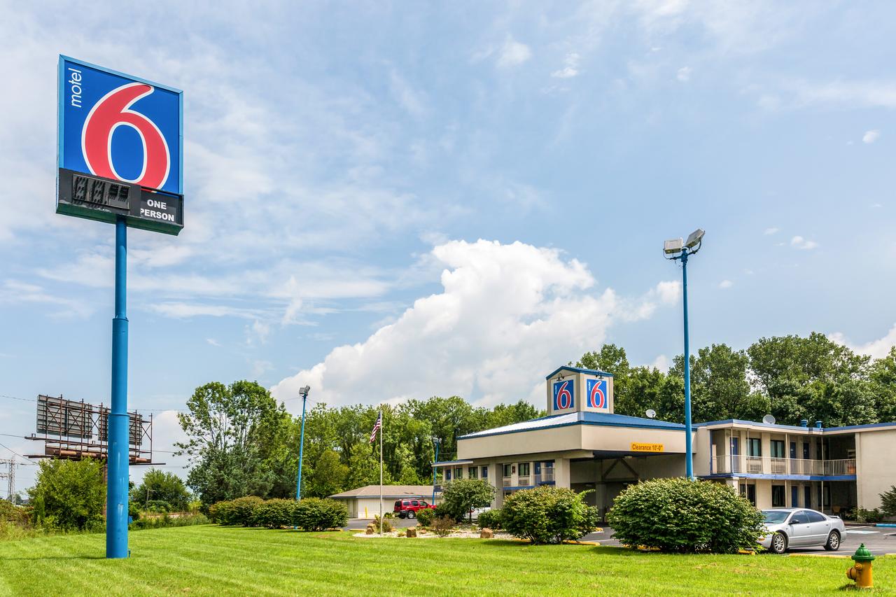 Motel 6 Evansville - thumb 6