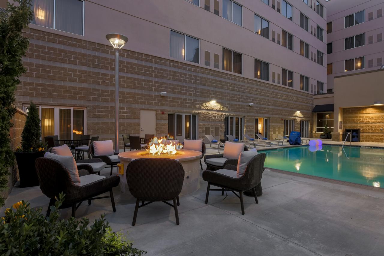 DoubleTree By Hilton Evansville - thumb 11