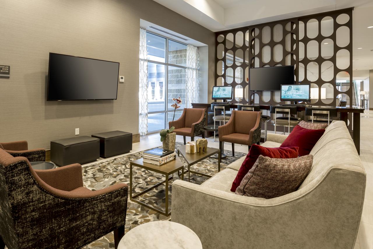 DoubleTree By Hilton Evansville - thumb 3