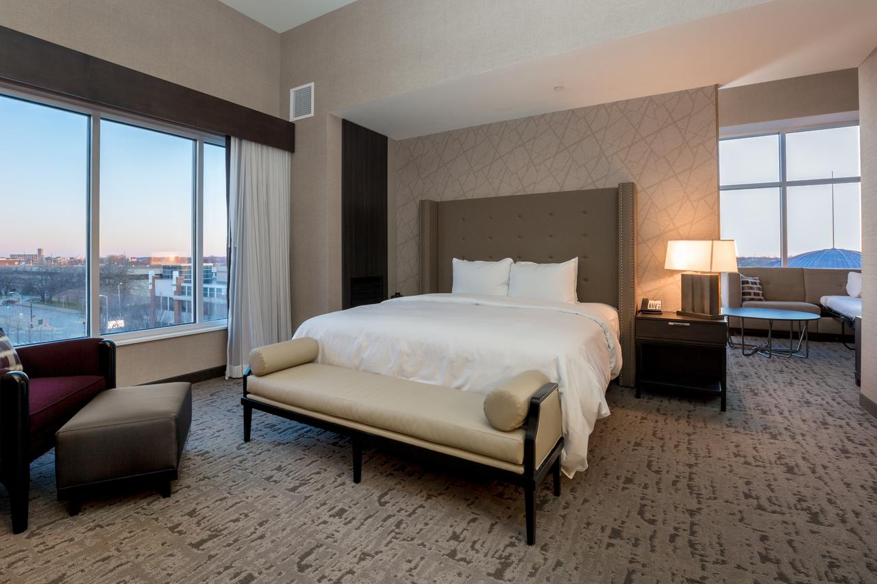 DoubleTree By Hilton Evansville - thumb 17