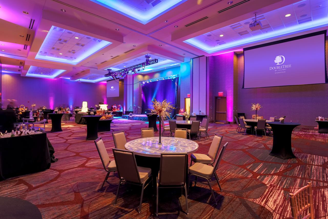 DoubleTree By Hilton Evansville - thumb 41