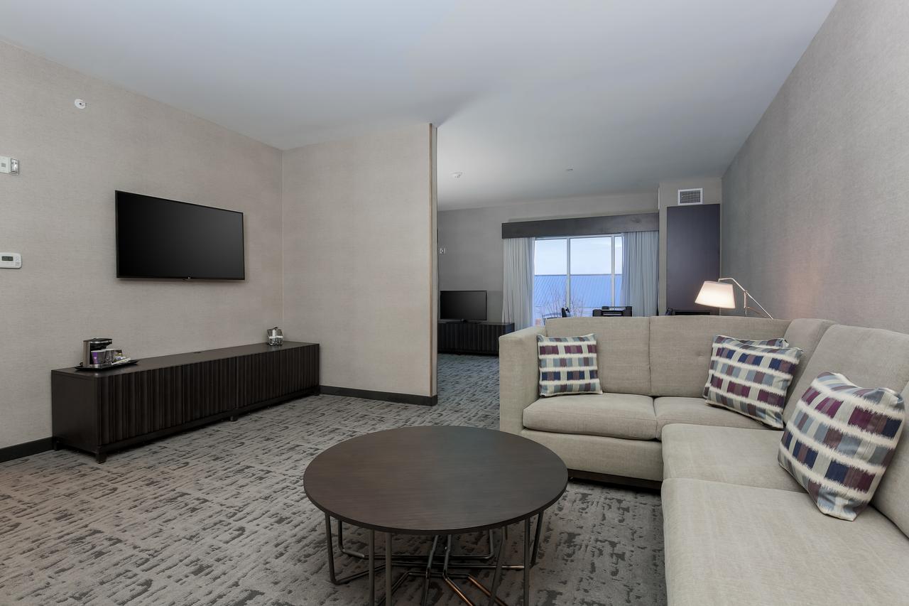 DoubleTree By Hilton Evansville - thumb 20