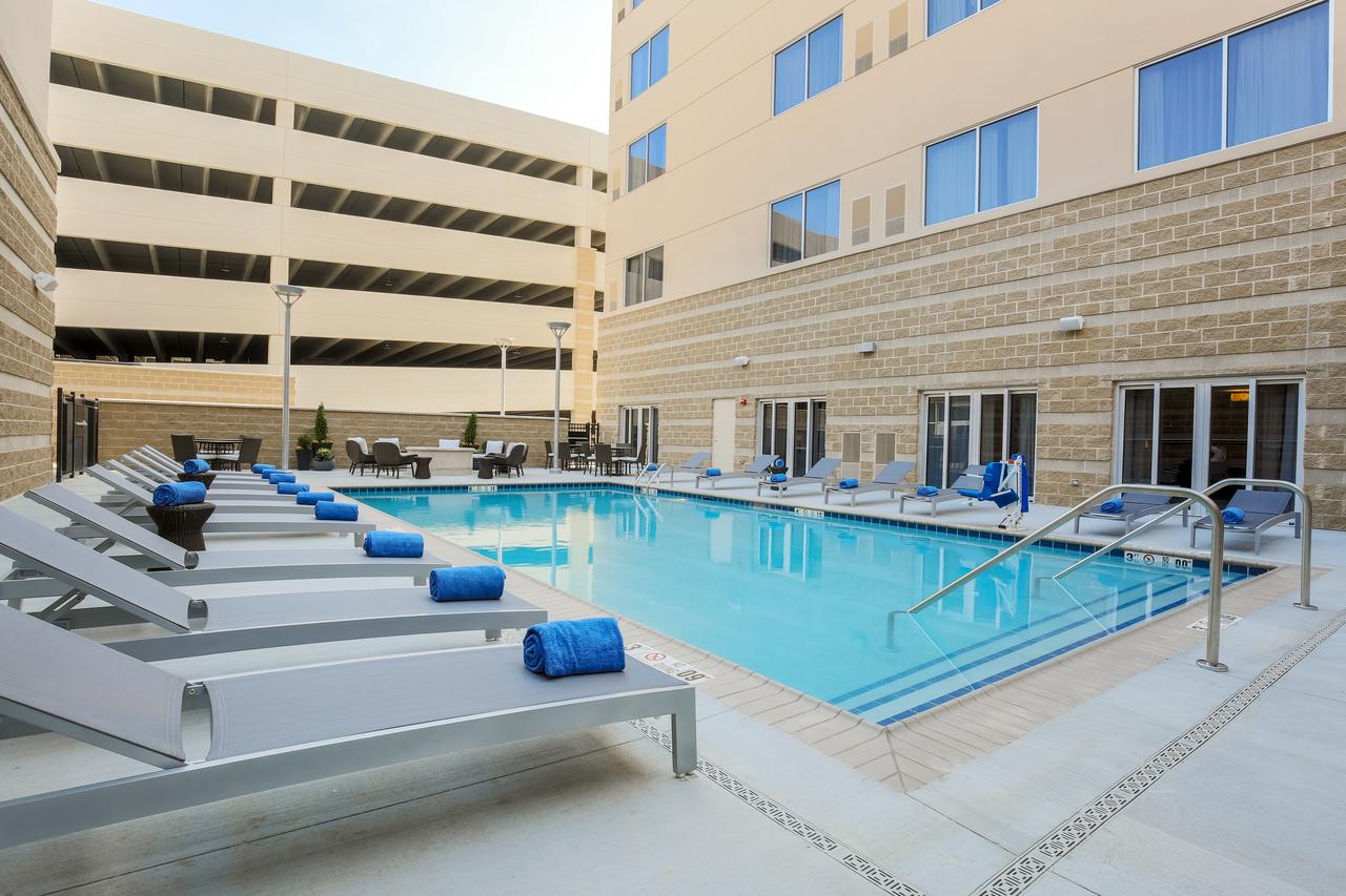 DoubleTree By Hilton Evansville - thumb 9