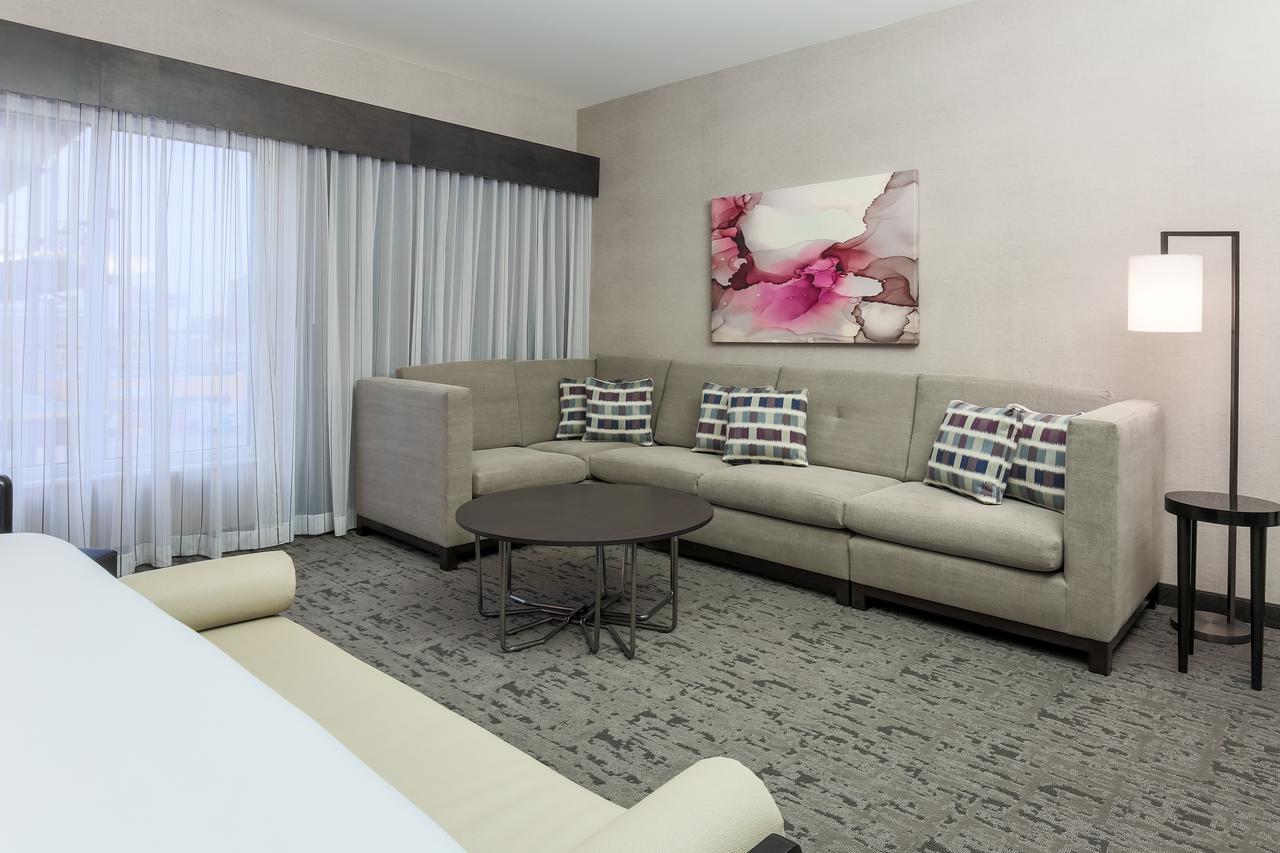 DoubleTree By Hilton Evansville - thumb 28