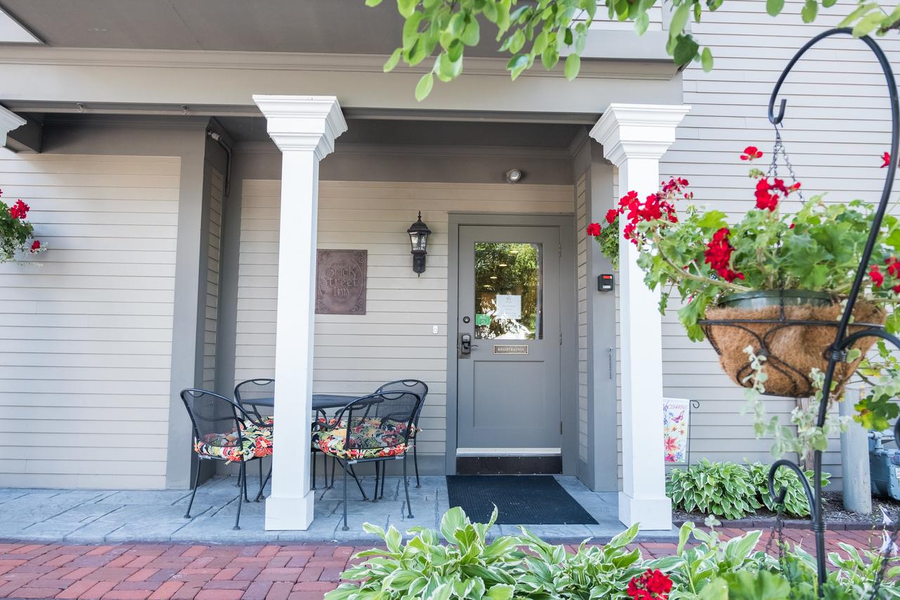 Brick Street Inn - thumb 9