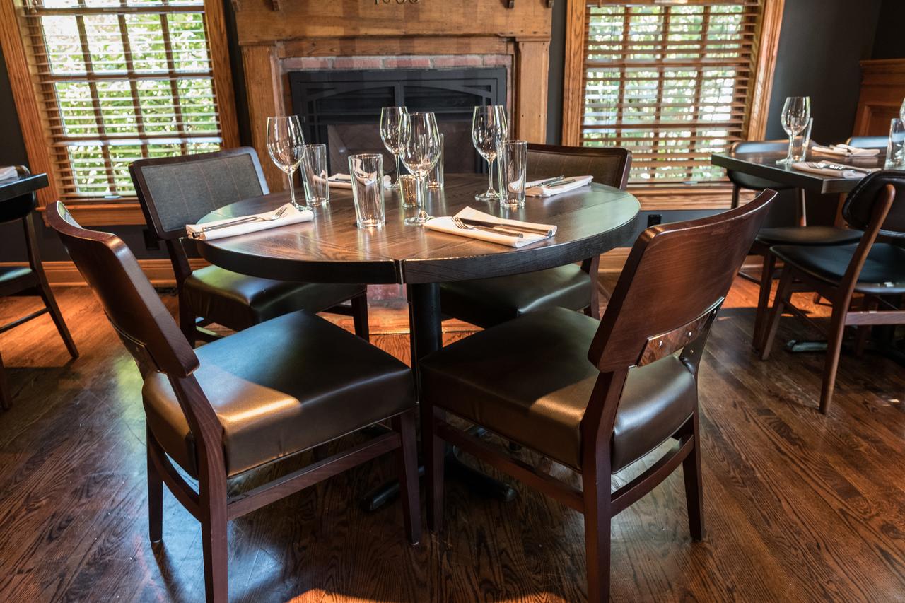 Brick Street Inn - thumb 13