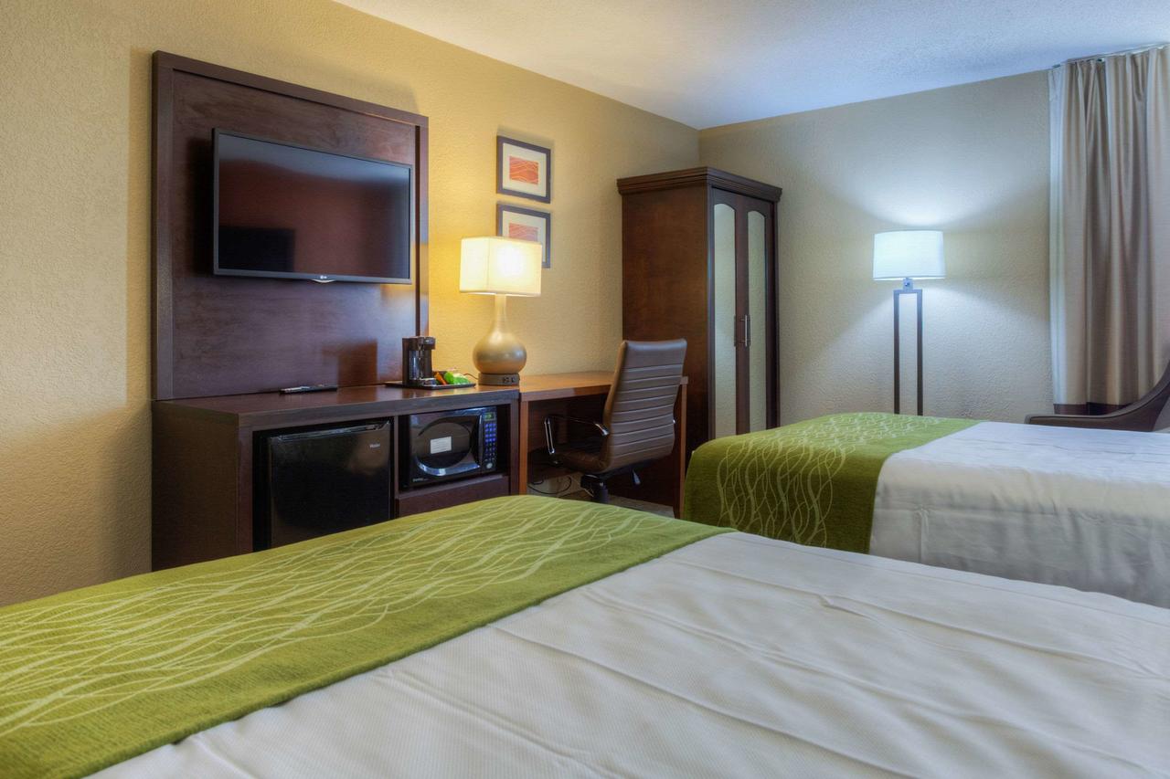 Comfort Inn & Suites Evansville Airport - thumb 30