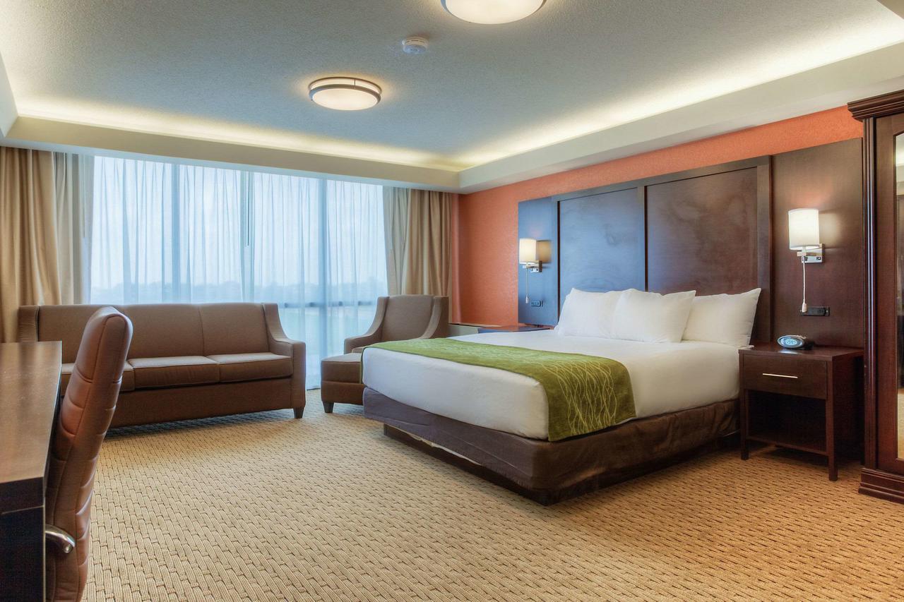 Comfort Inn & Suites Evansville Airport - thumb 31