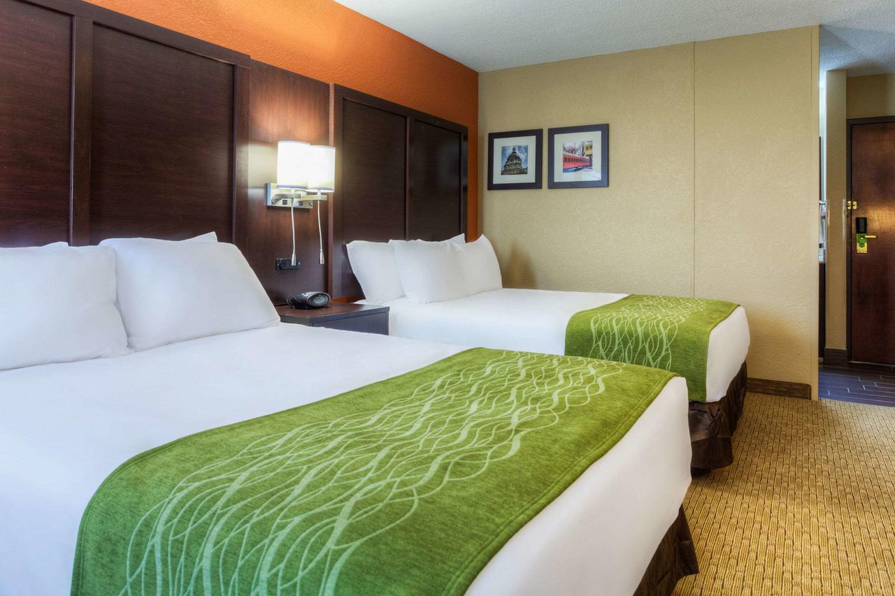 Comfort Inn & Suites Evansville Airport - thumb 3