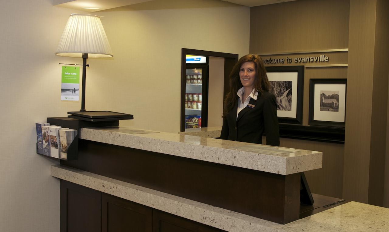 Hampton Inn Evansville - thumb 23