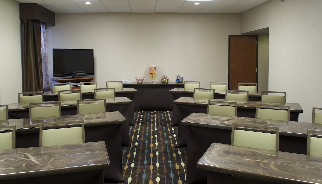 Hampton Inn Evansville - thumb 26